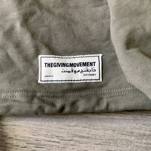 The giving movement dark khaki hoodie organic crop drawstring hoodie limited ed - Picture 2 of 6